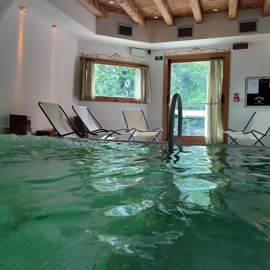 פולגריה Albergo Villa Cristina מראה חיצוני תמונה