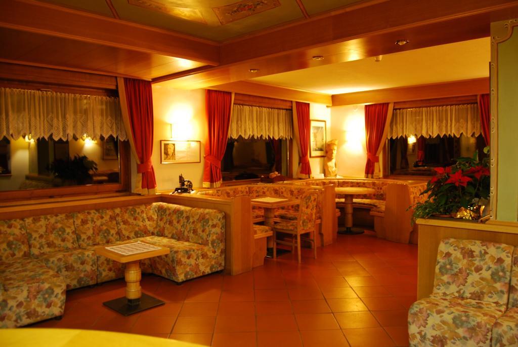 פולגריה Albergo Villa Cristina מראה חיצוני תמונה